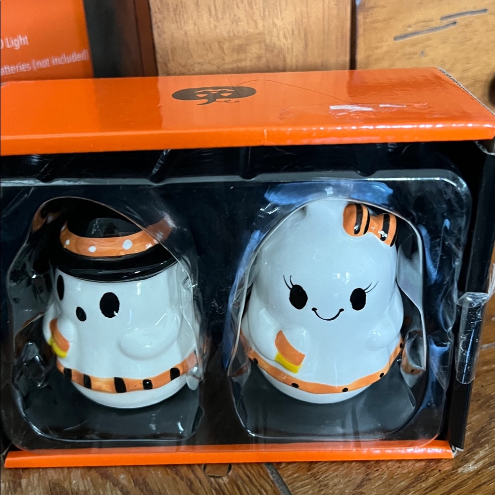 Halloween Ghost Salt and Pepper Shakers